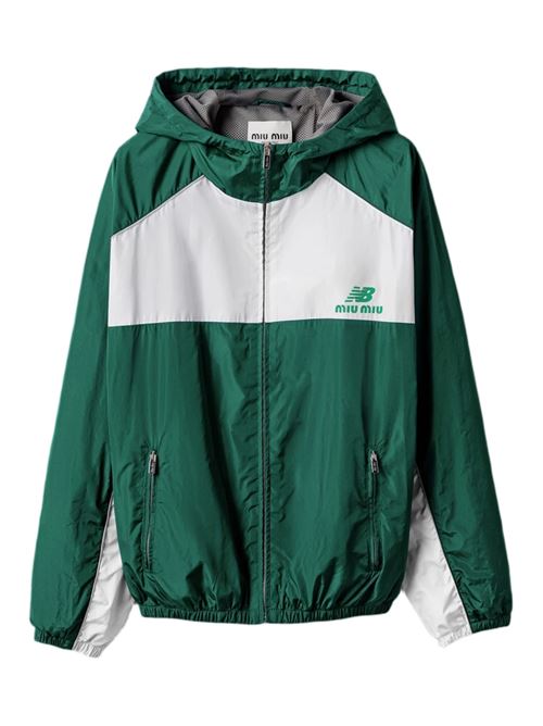 Logo jacket
